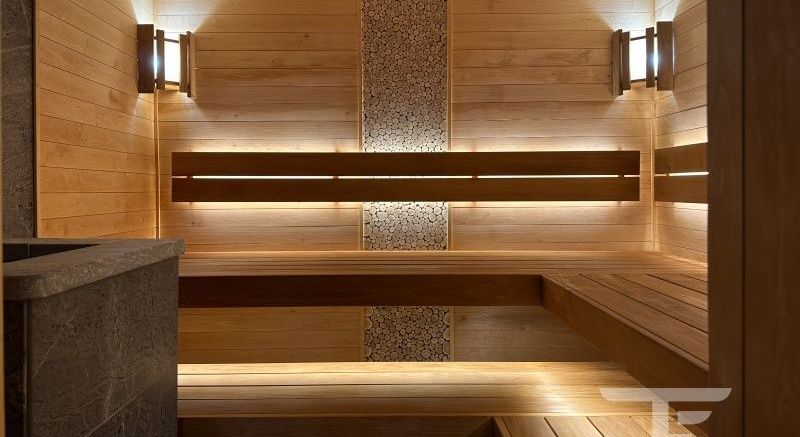 Отделка бани ольхой с можжевельником.