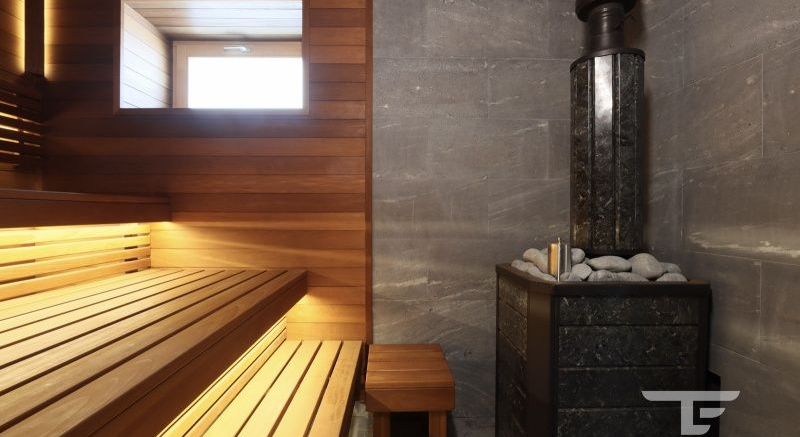Самодостаточная баня - парная и комната отдыха